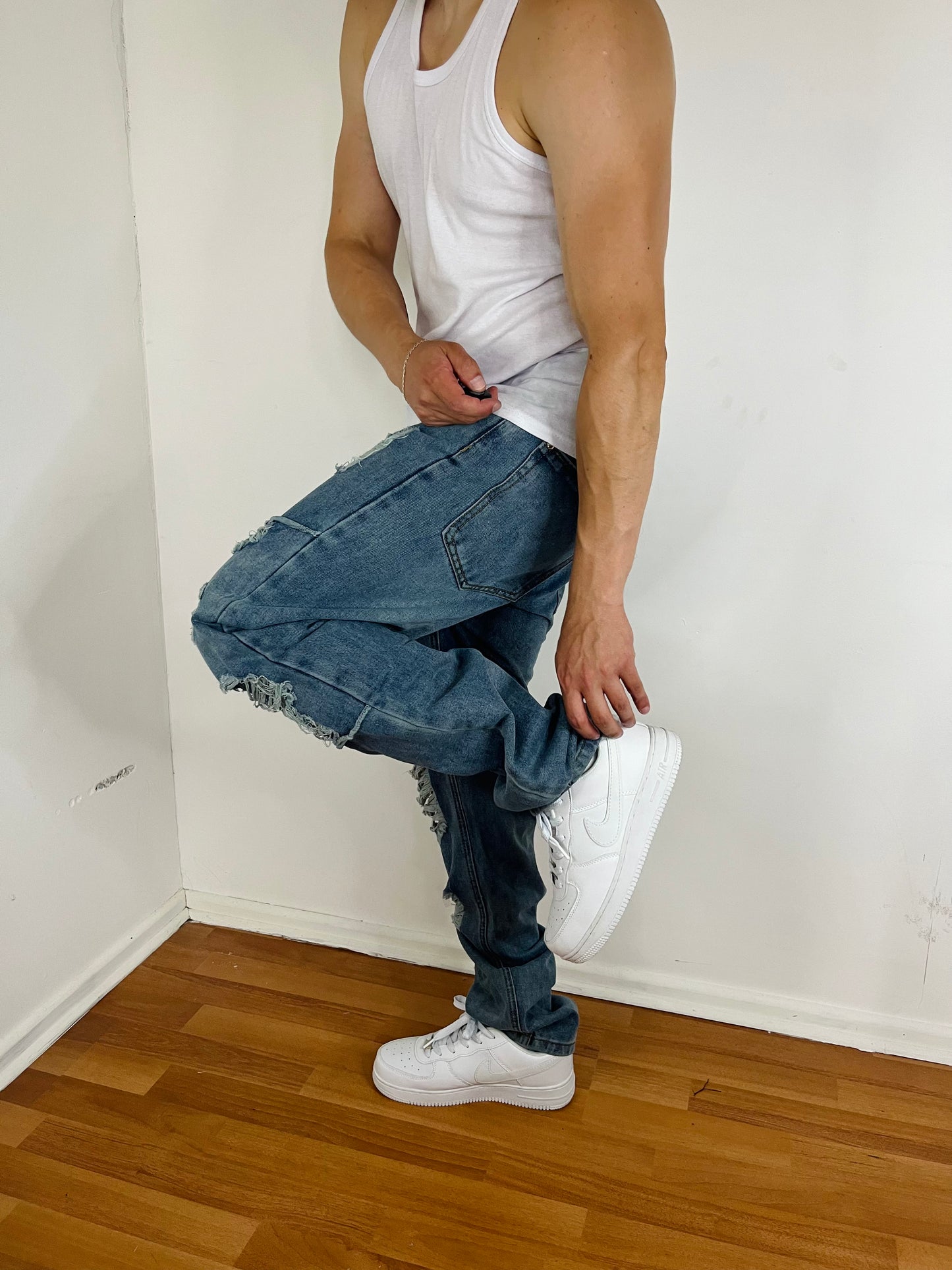 Jeans Destroyed