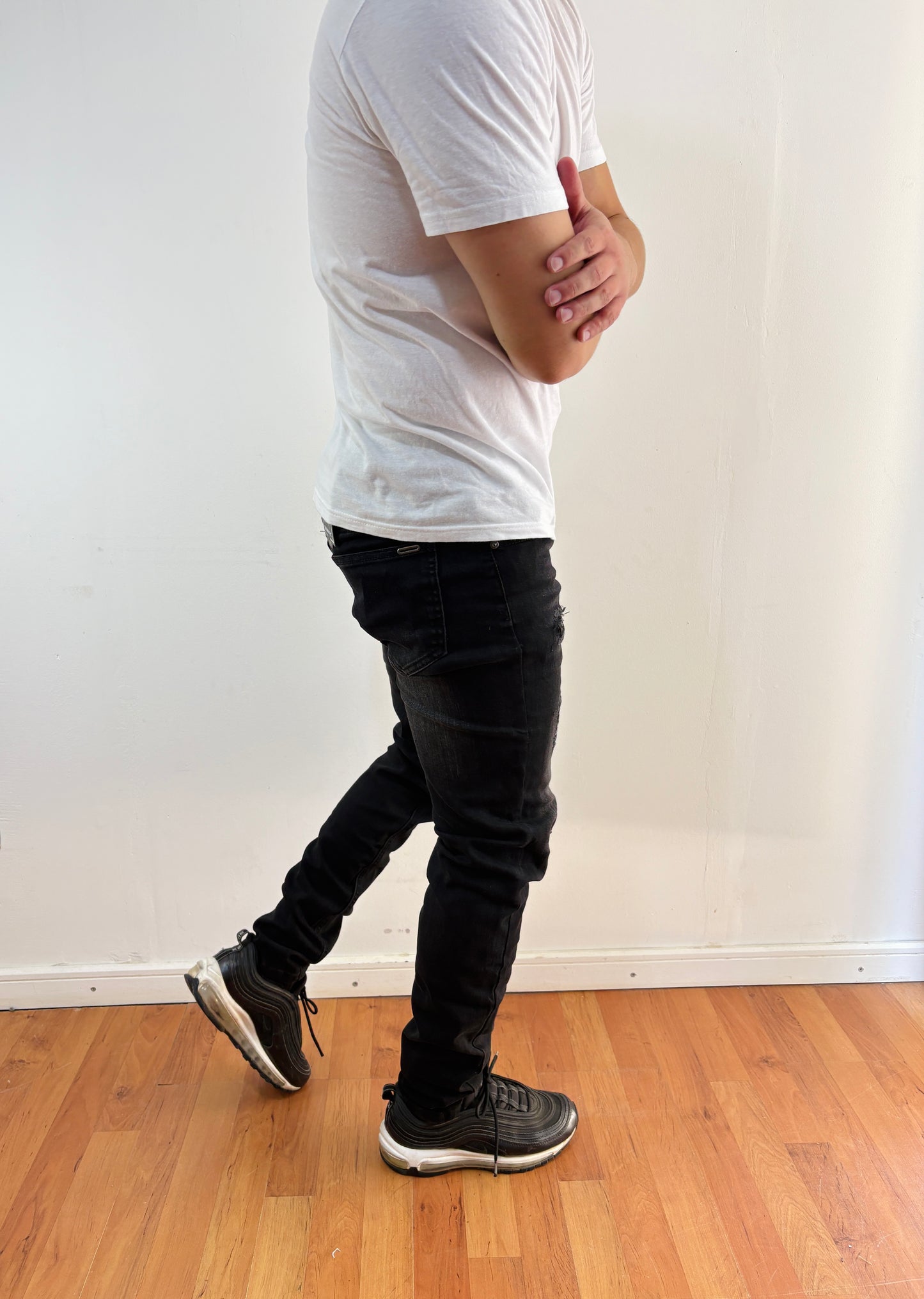aaJeans Skinny Black Destroyed (elasticado)