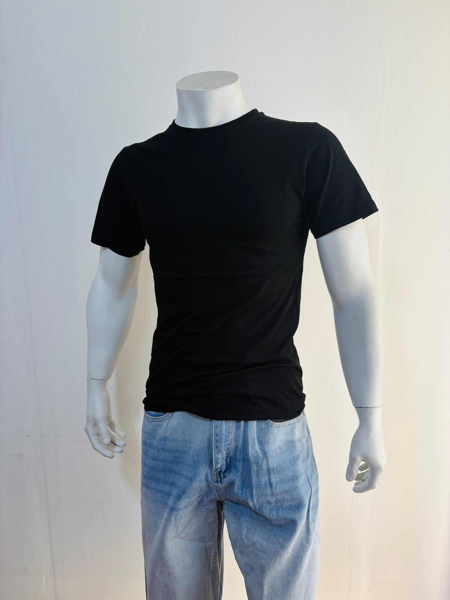 Polera Black Slim Fit (Calce perfecto estilo zara)