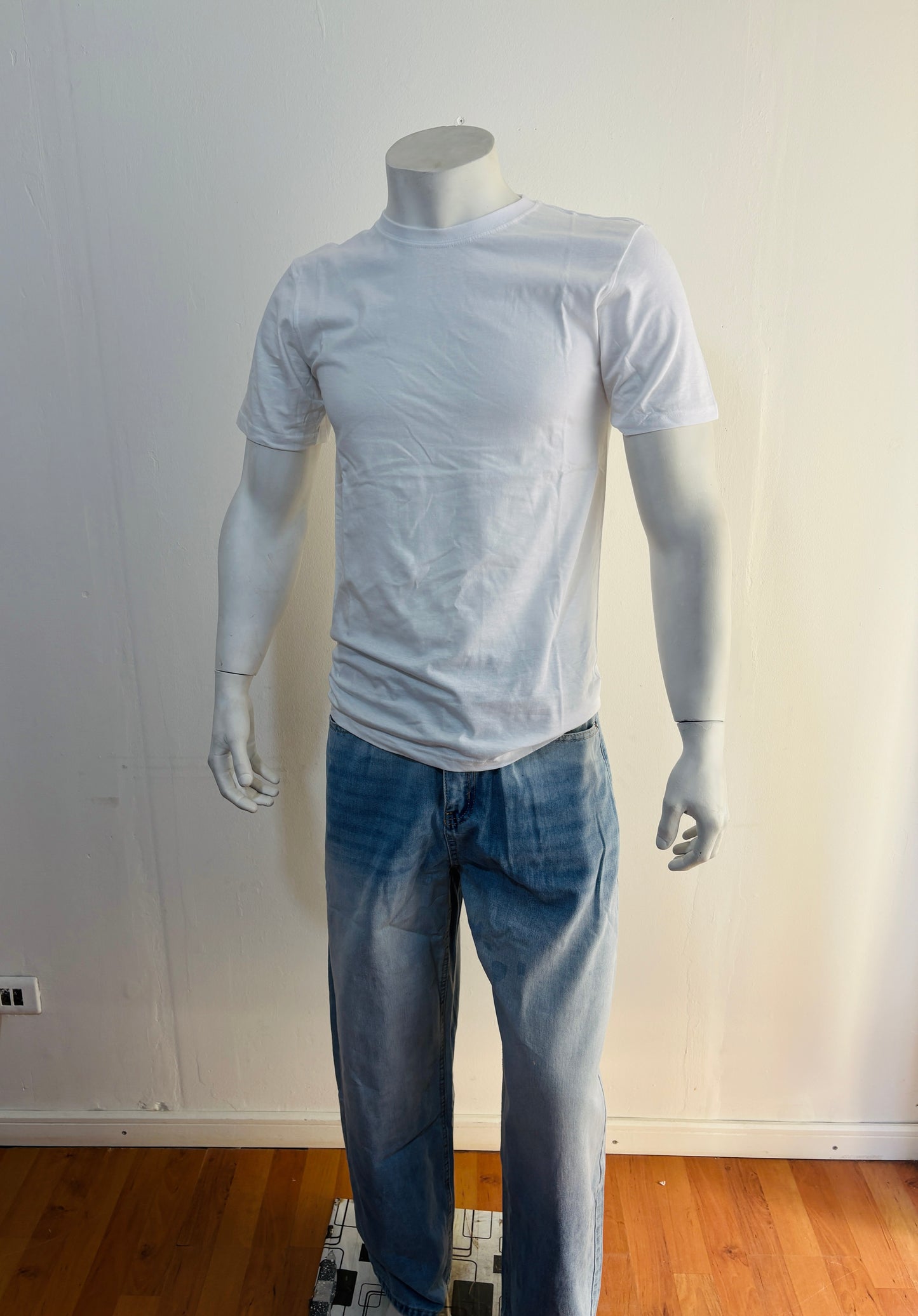 Polera White Slim Fit | Calce Perfecto Estilo Premium