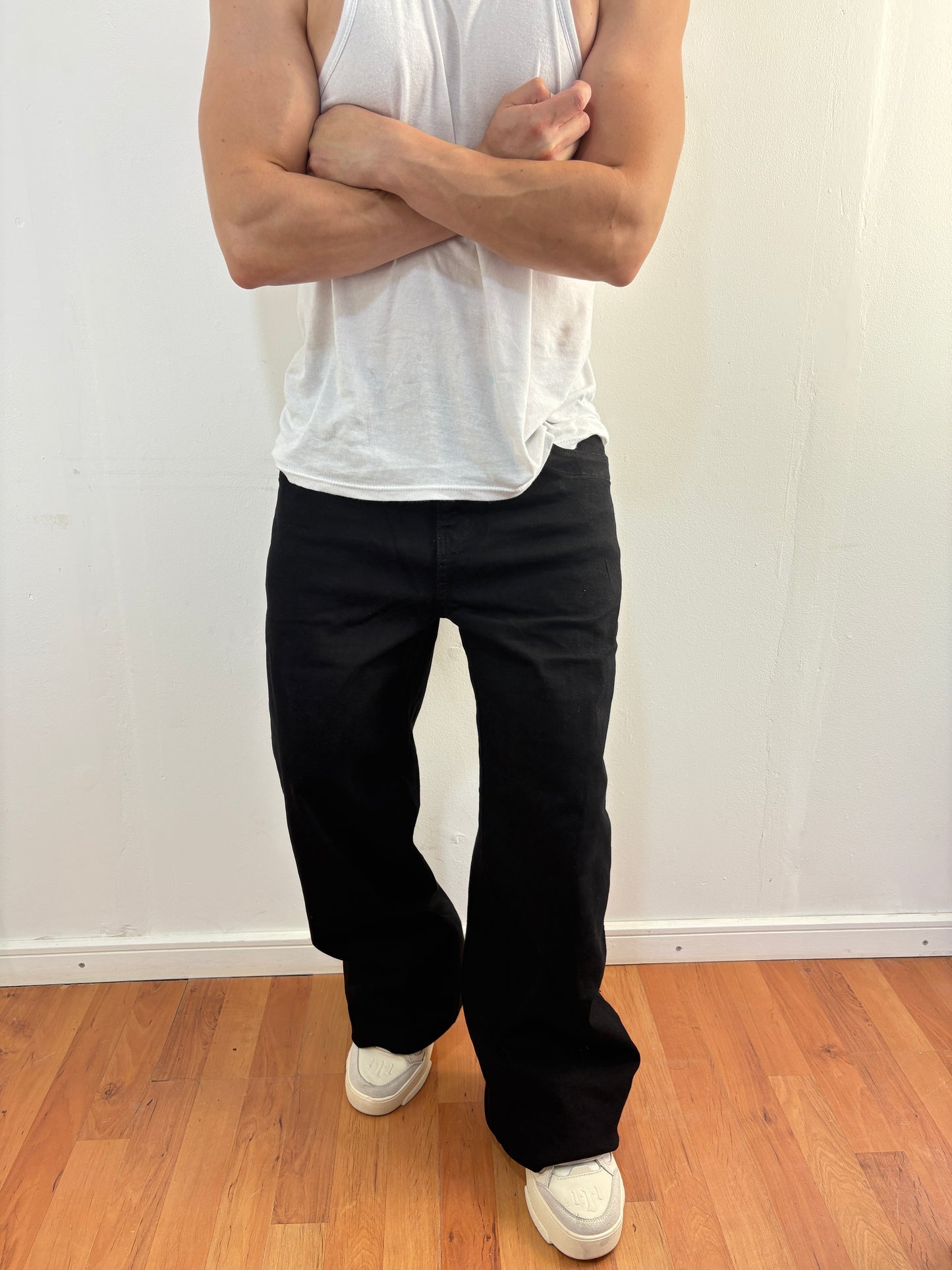 aaPantalon Liso black (Baggy Fit elasticado)