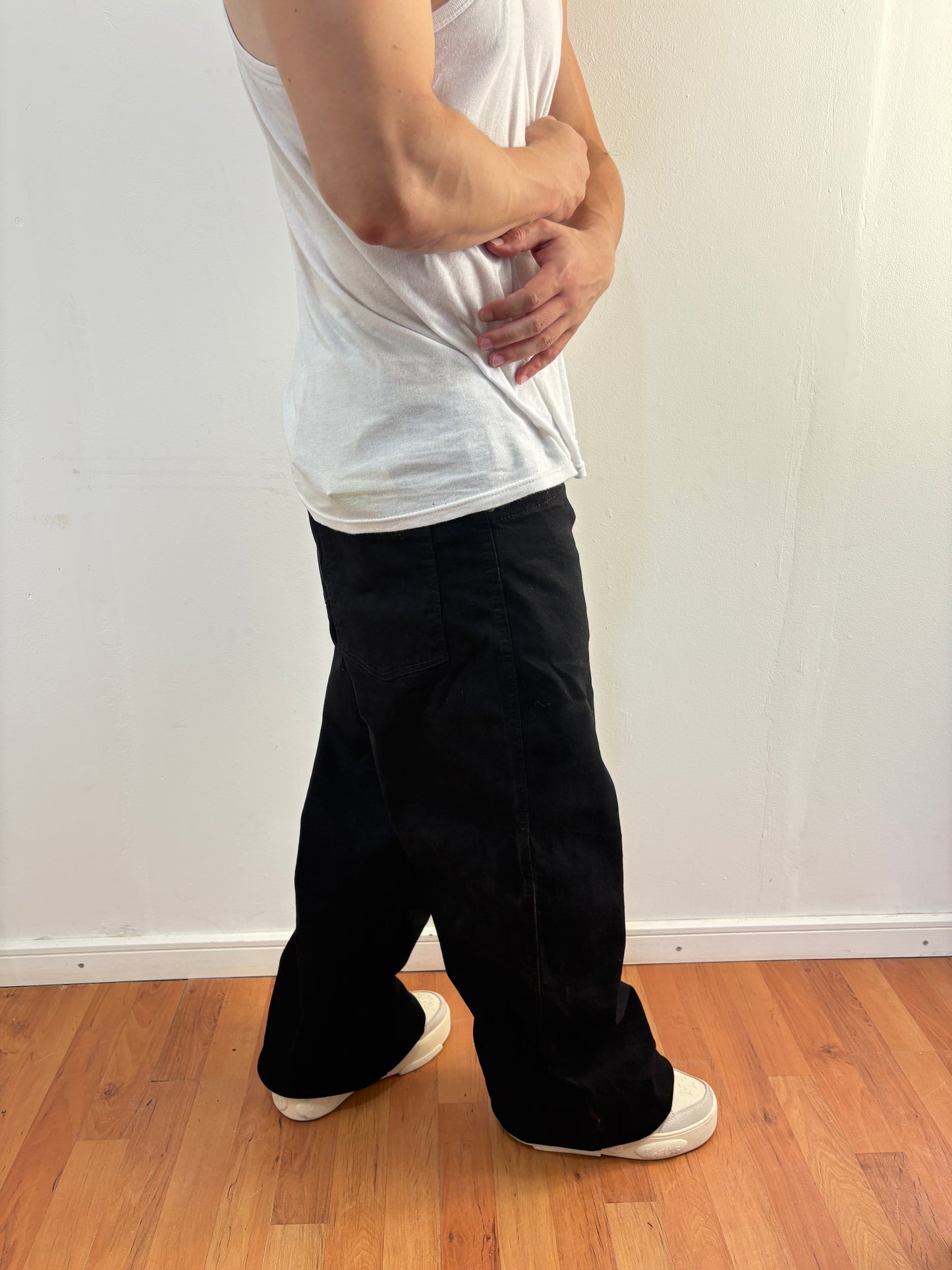 aaPantalon Liso black (Baggy Fit elasticado)