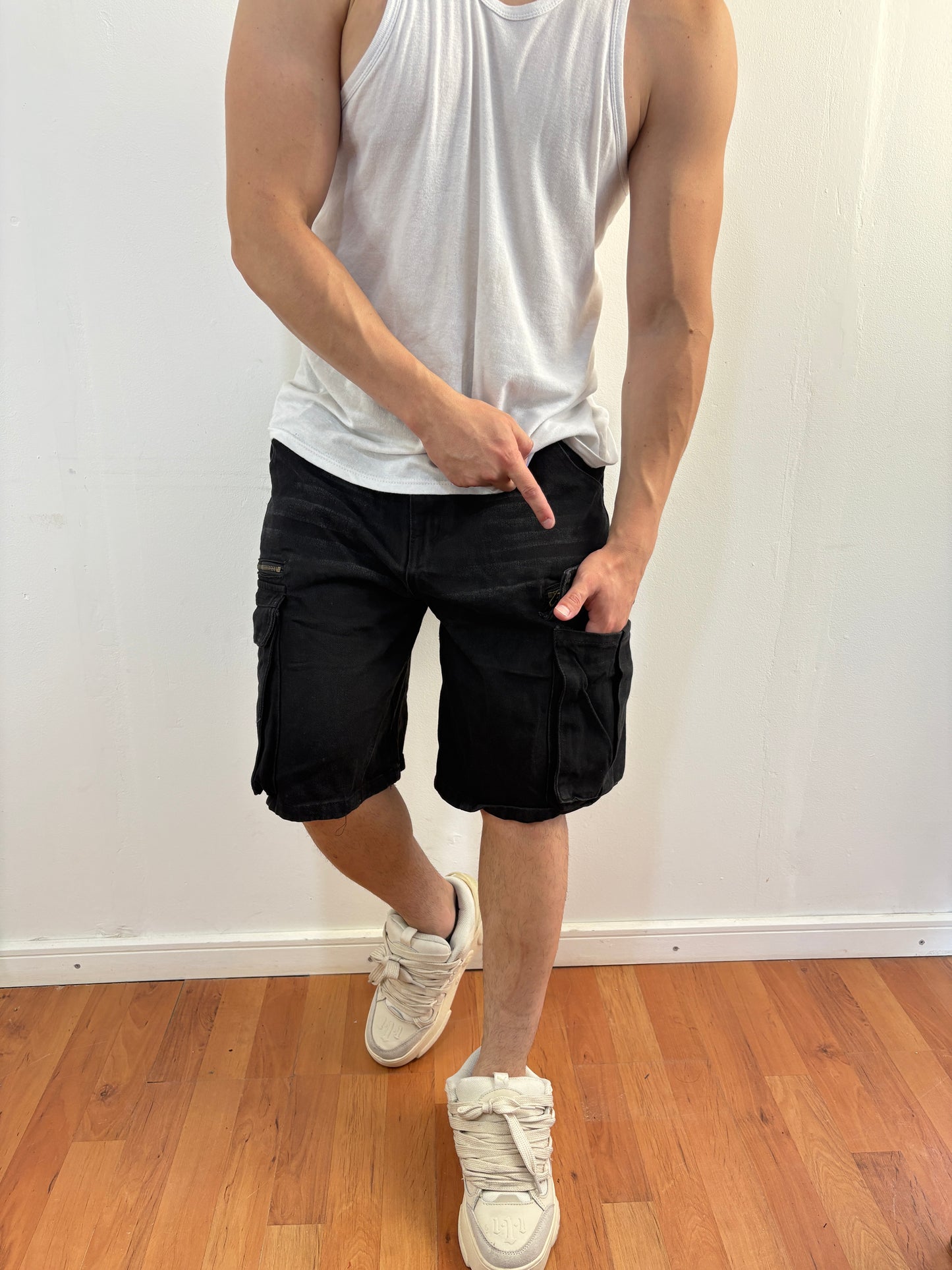 Short Cargo Black