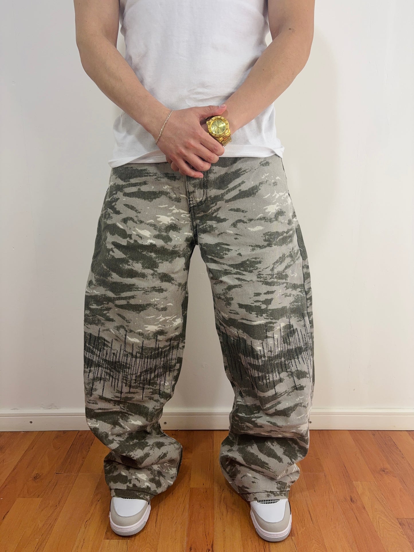 Pantalon Camuflaje (Baggy Fit)