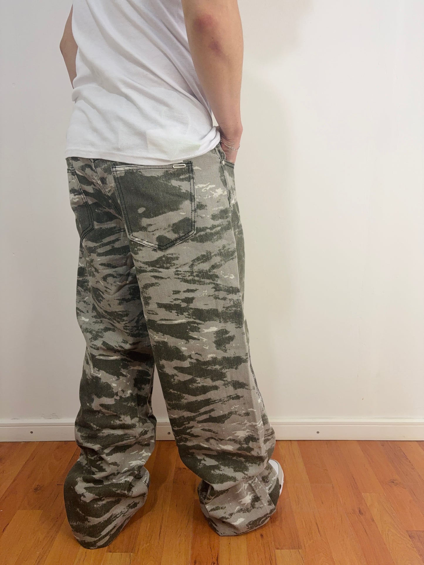 Pantalon Camuflaje (Baggy Fit)