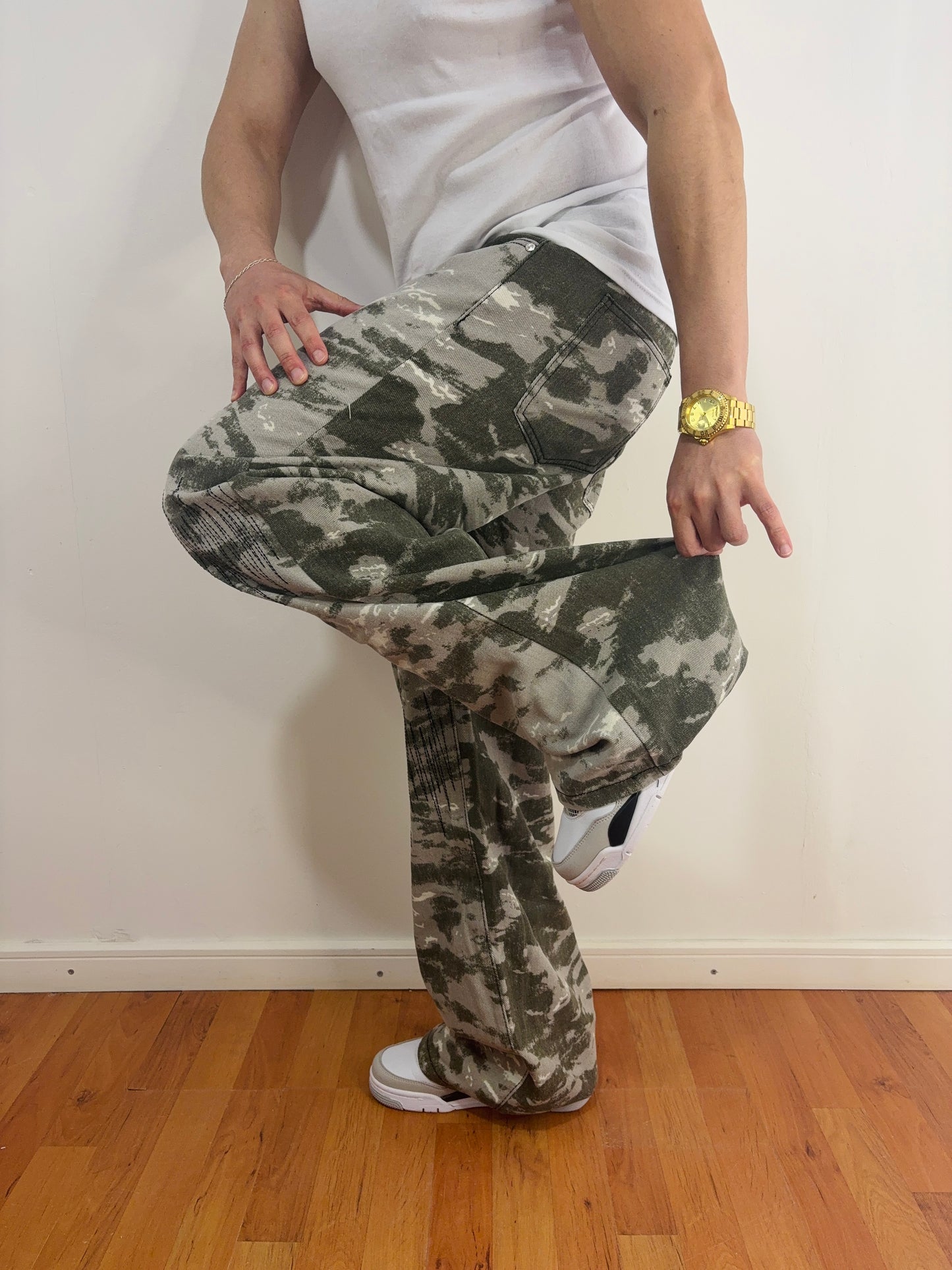 Pantalon Camuflaje (Baggy Fit)