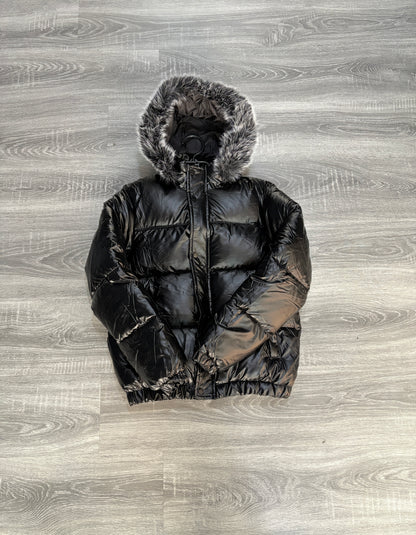 aParka Black con gorro desmontable