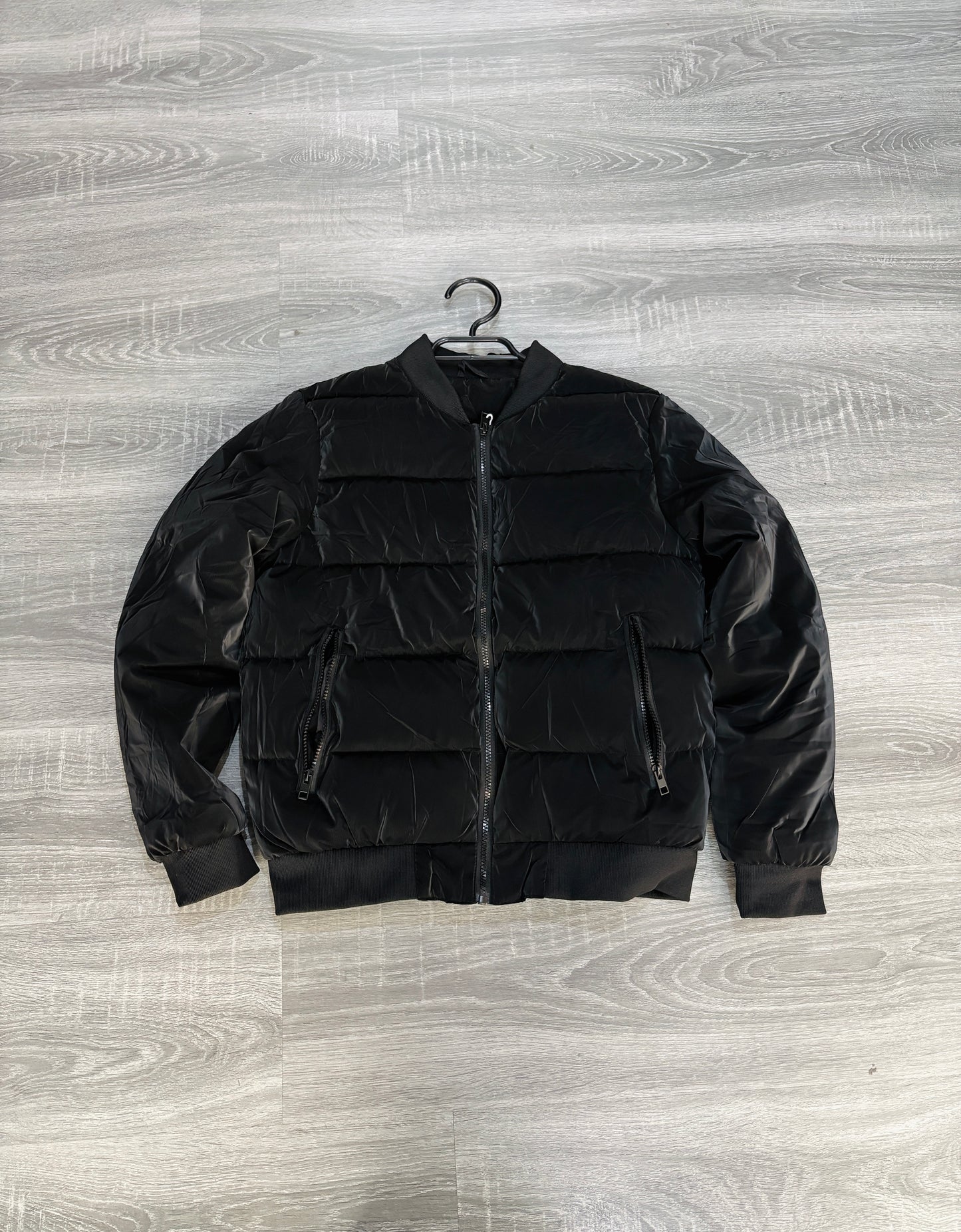 aBomber Black