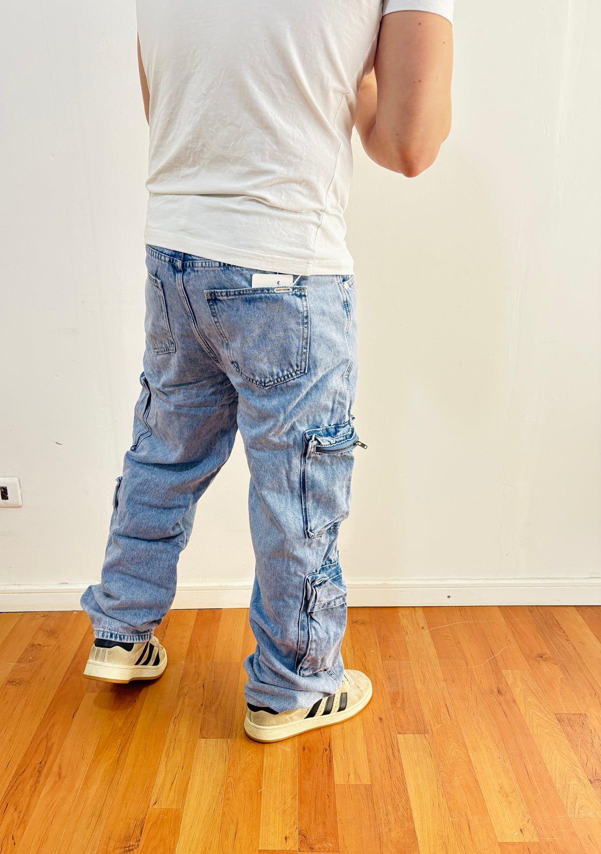 Jeans Multicargo Cielo
